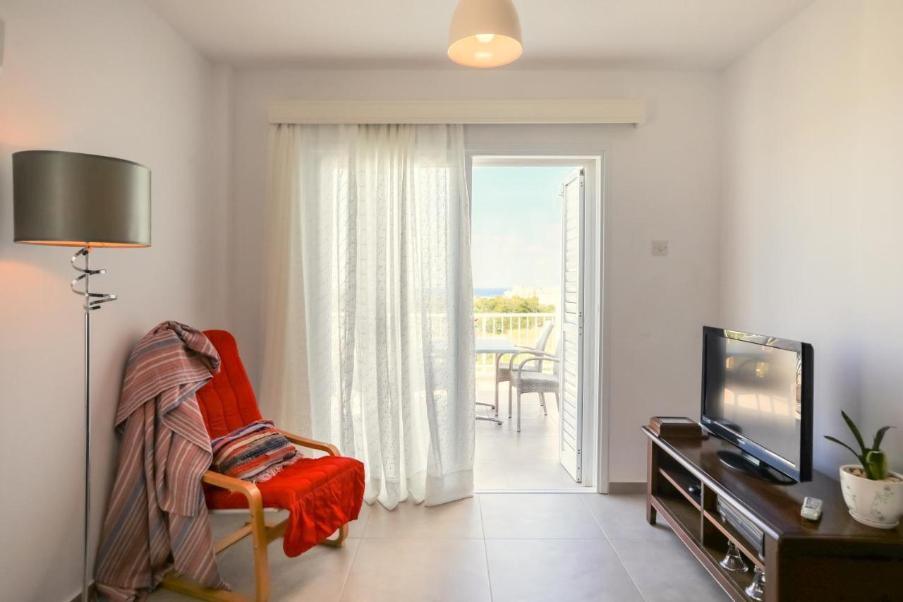 Jimmy'S Flat Apartamento Paralimni Exterior foto